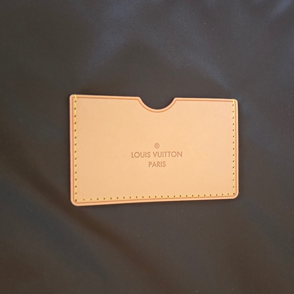 Louis Vuitton  Zephyr 55 Suitcase - Picture 6 of 16